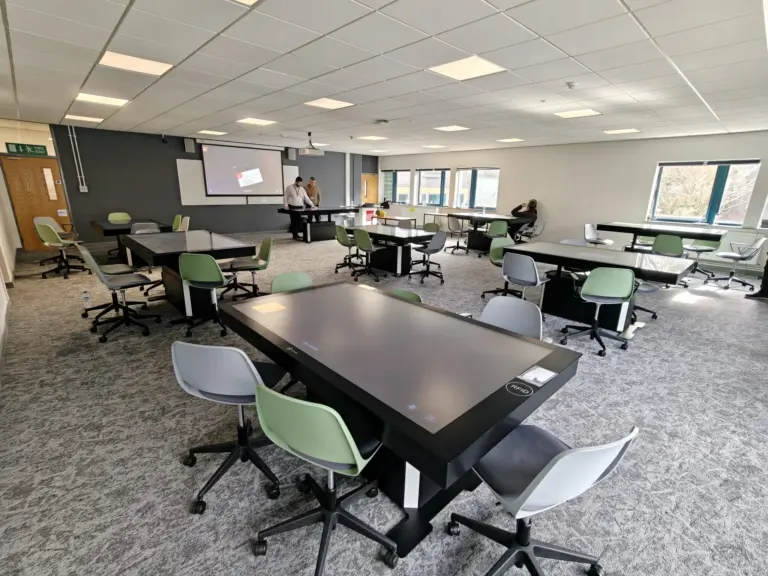 Uno 2 Table - Uni of South Wales